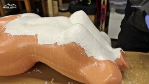 Frauen Skulptur aus Metall