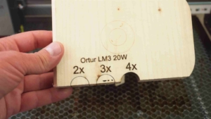 Holz schneiden mit laser