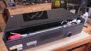 xTool P2 Desktop CO2 Laser Wasser auffüllen mit Frostschutz Co2 Laser - xtool p2
