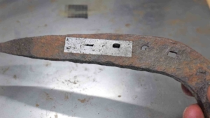 xTool F2 Ultra Test xTool F2 Ultra – Detailansicht Metallreinigung nach Laserentrostung